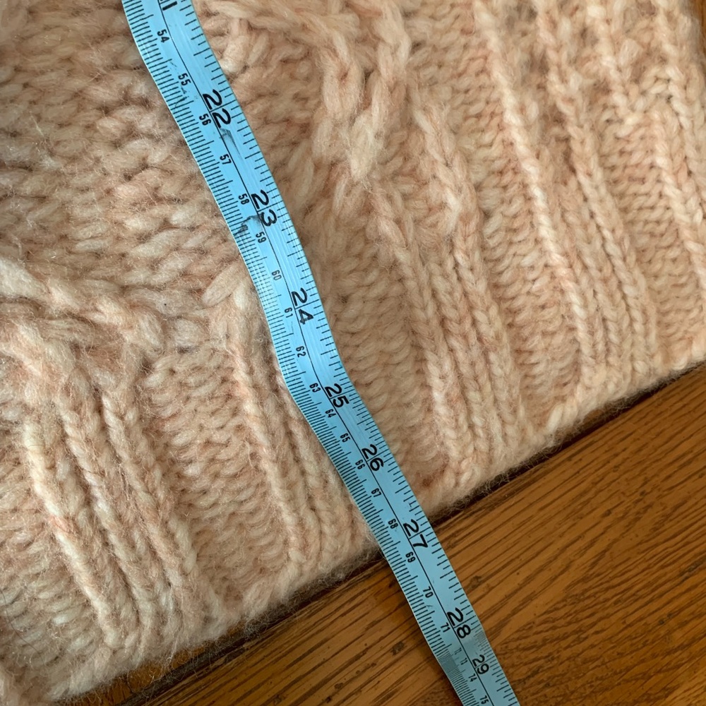AE sweater - Picture 5 of 7